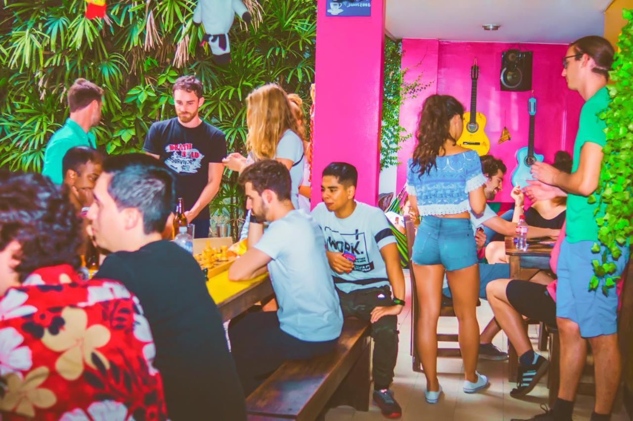The Pelican Larry Hostel Cali Εξωτερικό φωτογραφία