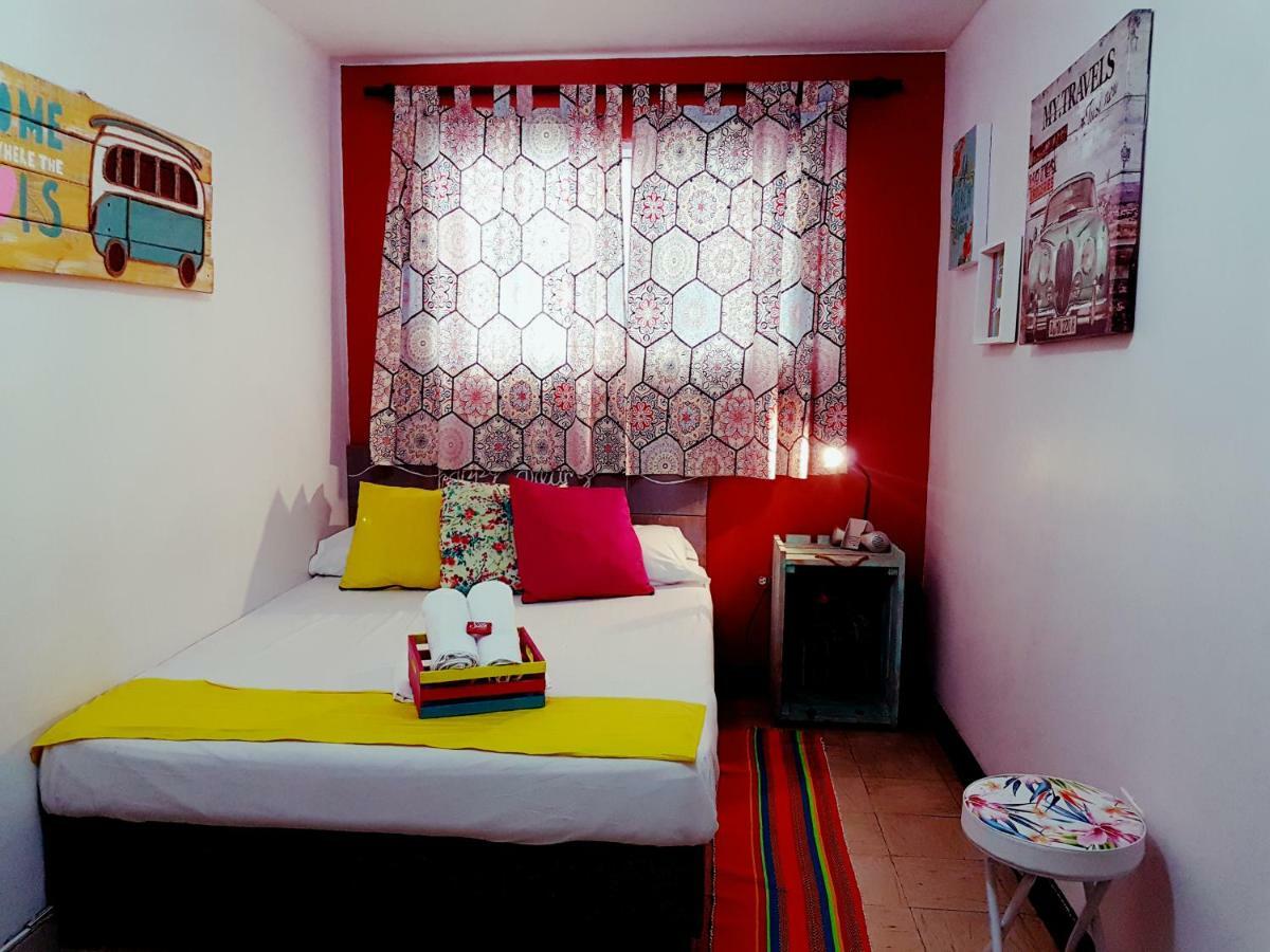 The Pelican Larry Hostel Cali Εξωτερικό φωτογραφία